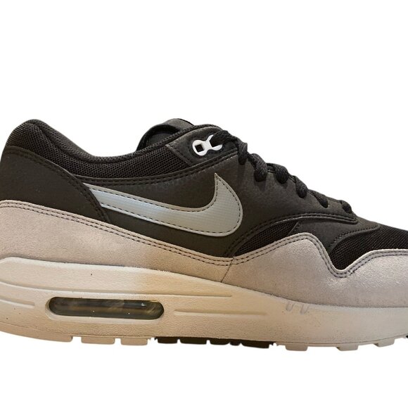 Nike Air Max 1 Essential Black/Dove Grey Womens Size 12/Mens 10.5 599820 012 NEW - Picture 2 of 8